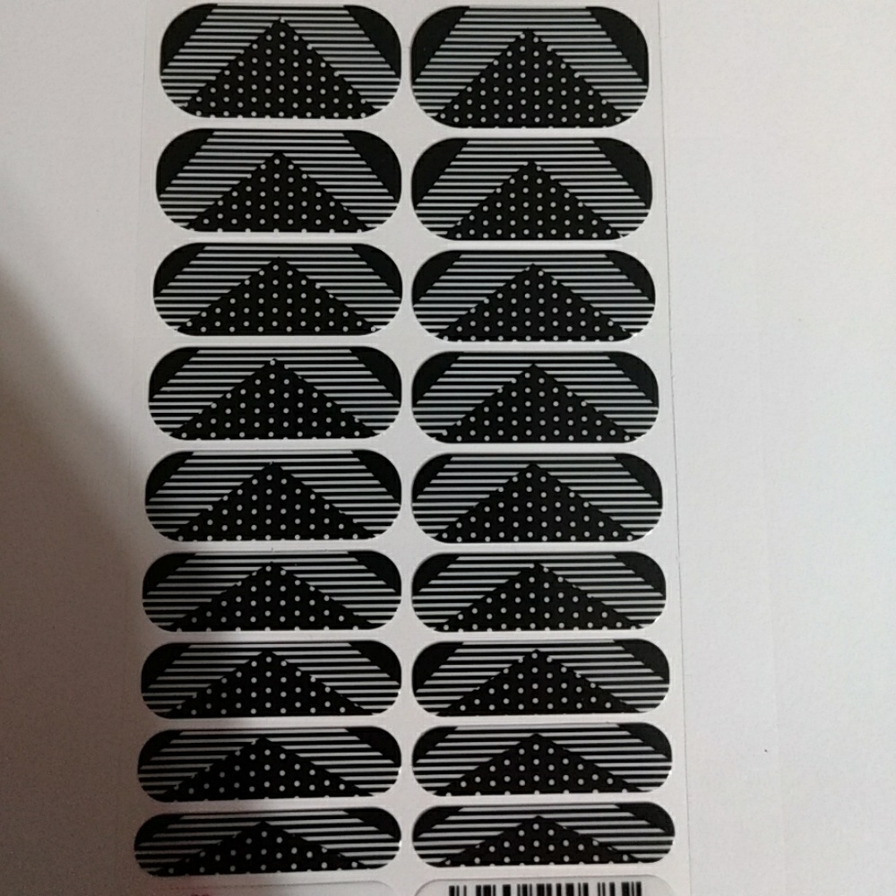 Jamberry Monochromania nail wraps